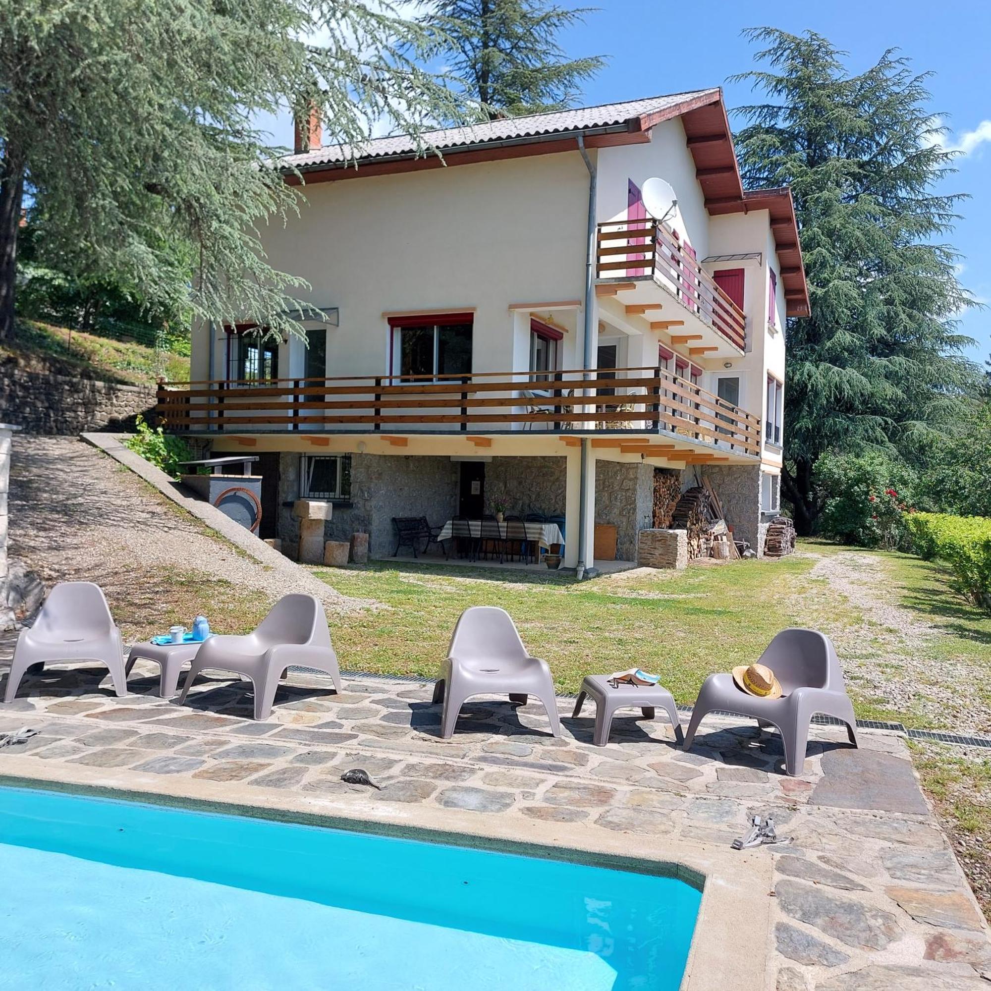 Chalet 14 Pers Avec Vue Panoramique Et Piscine Chauffee Genolhac Dış mekan fotoğraf